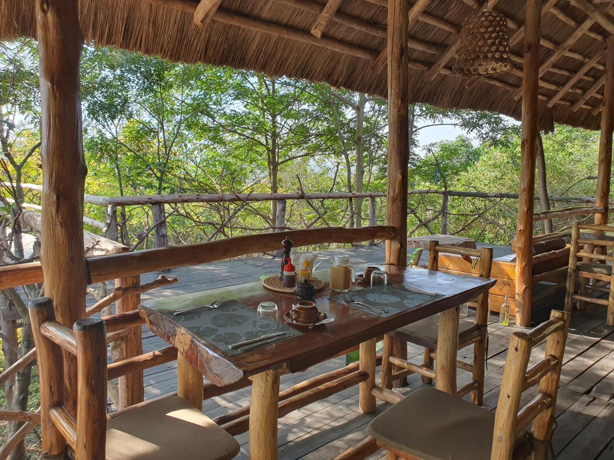 Topi Lodge Katunguru Bagian luar foto